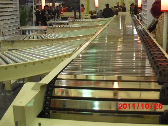 分揀輸送機(jī)設(shè)備隨市場需求呈指數(shù)增長