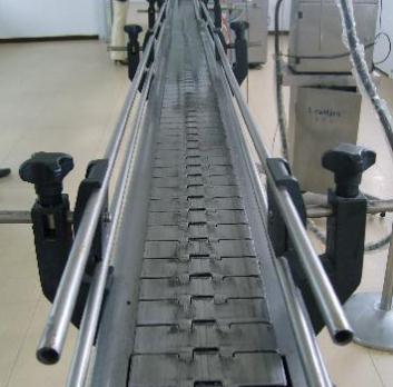 分析輸送機(jī)的輸送速度如何實現(xiàn)變化