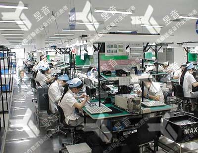 生產(chǎn)輸送機(jī)