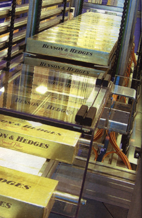 煙草滾筒輸送設(shè)備不可以沒(méi)有青春歌，只有成熟史