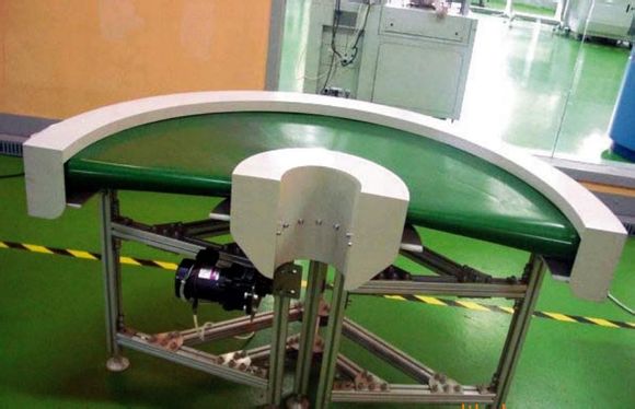 皮帶輸送機(jī)